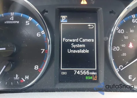 2018 Toyota Rav4 Limited z USA, uszkodzony, nr VIN 2T3DFREV8JW828626